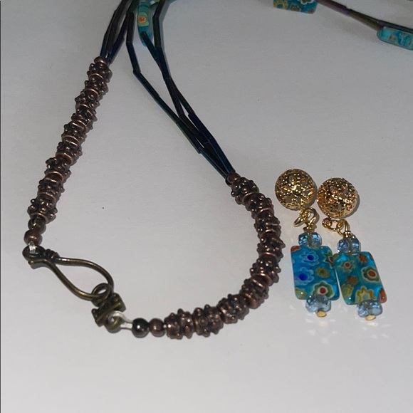 Rainbow Flower - Picture 3 of 3